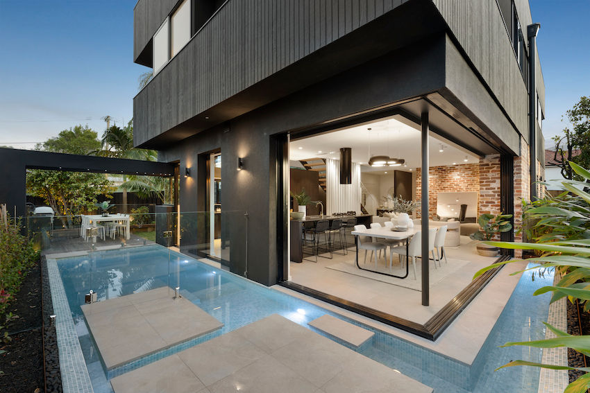 BLAKEHURST 1b_Cheddar_Street BLACK DESIGNER HOUSE BLAKEHURST SHIRE SOUTH SYDNEY RENT $2000