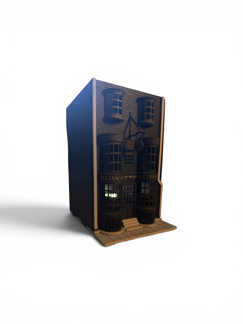 Thumbnail: 3D printed movie themed book shelf decoration.