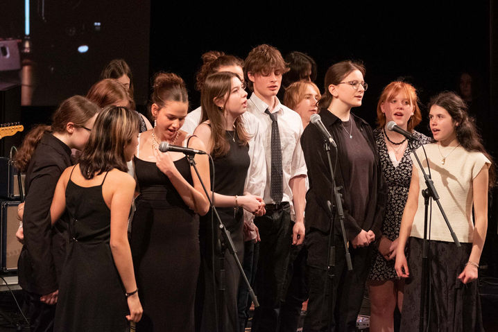 lycee ermesinde Sara_Rolo_Lycée_Ermesinde_waves-9773.jpg