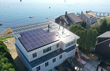 Newport-Solar-Crew-on-Roof-in-Rhode-Island