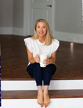 Photo of Roberta smiling at the camera