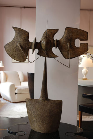 The Tongs - 1960
Wrought iron.
H.100 x W.100 cm
Former Stephen Sills and James Huniford Collection, New York. Private collection
© P. Hiquily - Hiquily Archives