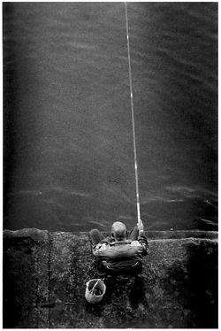 04fishing.jpg