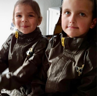 Vass Kids & Junior Jacket & trouser set (lightweight & waterproof/breathable)