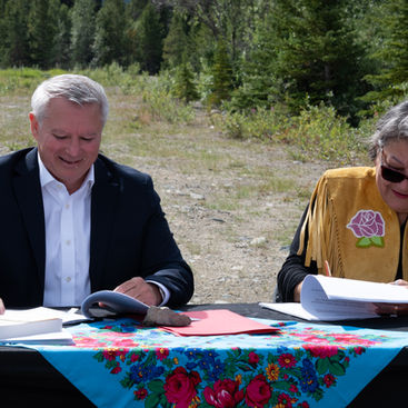 CIRNAC & C/TFN representatives signing the Governance Agreement