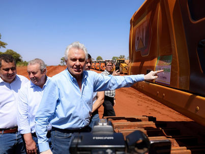 No Sudoeste, Caiado lança pavimentação das GOs 180 e 178