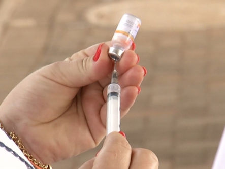 Conselho alerta que municípios estão recebendo frascos com menos de 10 doses de vacinas contra Covid