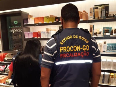 Cartilhas do Procon Goiás auxiliam nas compras da Black Friday