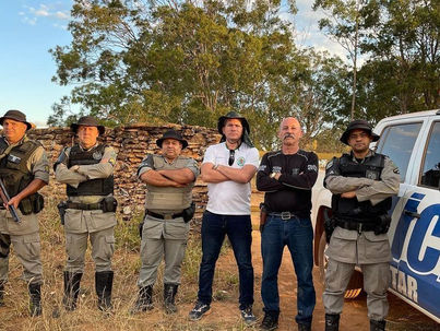 Inspetor Alberto ganha título de cidadão de Águas Lindas de Goiás após "caça" a Lázaro Barbosa