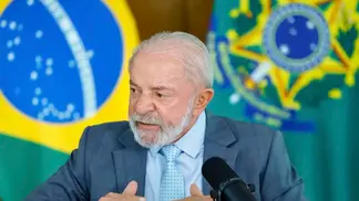 Lula envia ao Congresso projeto de lei pelo fim da escala 6x1