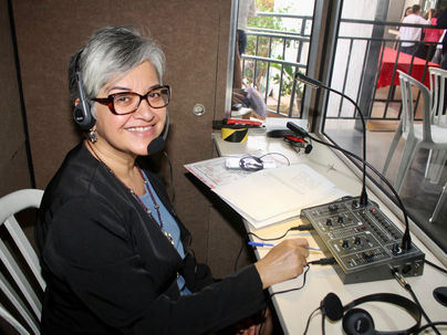 Governo de Goiás entrega equipamentos de audiodescrição a teatros e bibliotecas