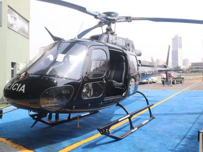 Governo de Goiás entrega novo helicóptero à Polícia Militar
