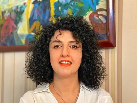 Tribunal do Irã condena Nobel da Paz a mais sete anos e meio de prisão