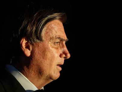 “Prevaricação se aplica a servidor público, não a mim”, diz Bolsonaro