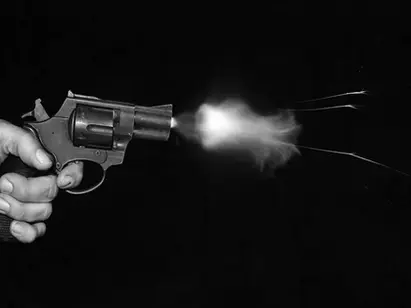 Homem é atingido por sete tiros e fica em estado grave no DF