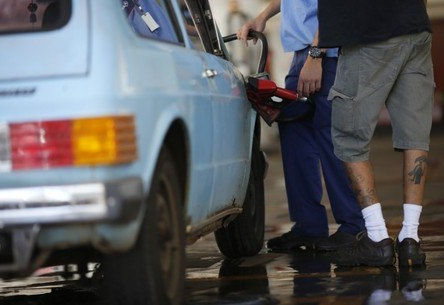 Gasolina no Brasil está entre as mais caras da América do Sul