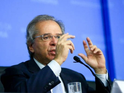 “Somos liberais, não trouxas”, diz Guedes em evento de investimento