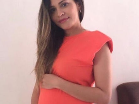 Psicóloga grávida de gêmeas morre por complicações da Covid-19; bebês também não resistiram