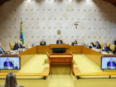 Barroso e Fux discutem em sessão do STF