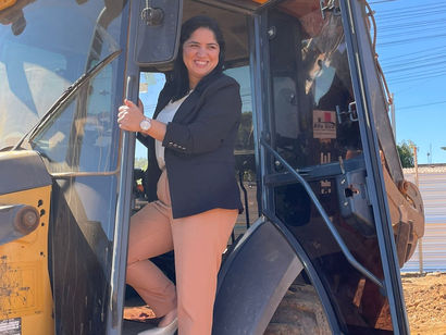 Taís Peixoto celebra a construção da Casa da Mulher Brasileira em Águas Lindas