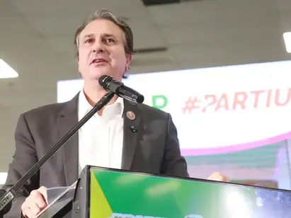 MEC lança programa para ampliar acesso de estudantes ao ensino técnico