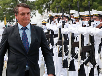Aprovação de Bolsonaro supera reprovação pela 1ª vez desde 2019