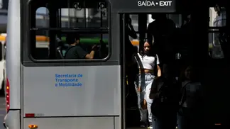 Rio terá lei contra abuso a mulheres no transporte coletivo