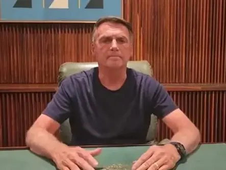 Bolsonaro faz apelo para que manifestantes desobstruam rodovias