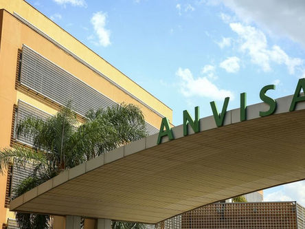Anvisa simplifica regras para aprovação de uso emergencial de vacinas contra Covid-19