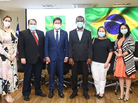 Ministro da Cidadania recebe comitiva de Águas Lindas de Goiás.
