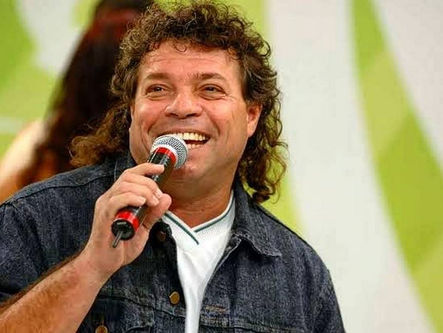 Cantor Augusto César morre vítima da Covid-19 aos 61 anos