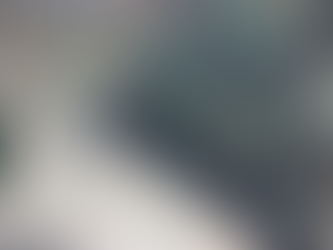 Chocante: caminhonete atropela homens em posto de gasolina do DF