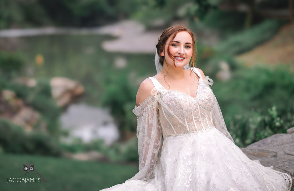 stones, outdoors, pose, bride, redhead,