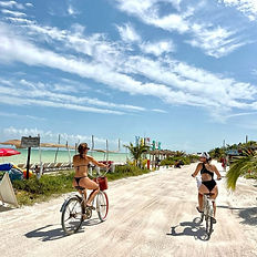 Paseo en bicicleta en la isla de holbox