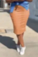Elastic waist, tulip skirt