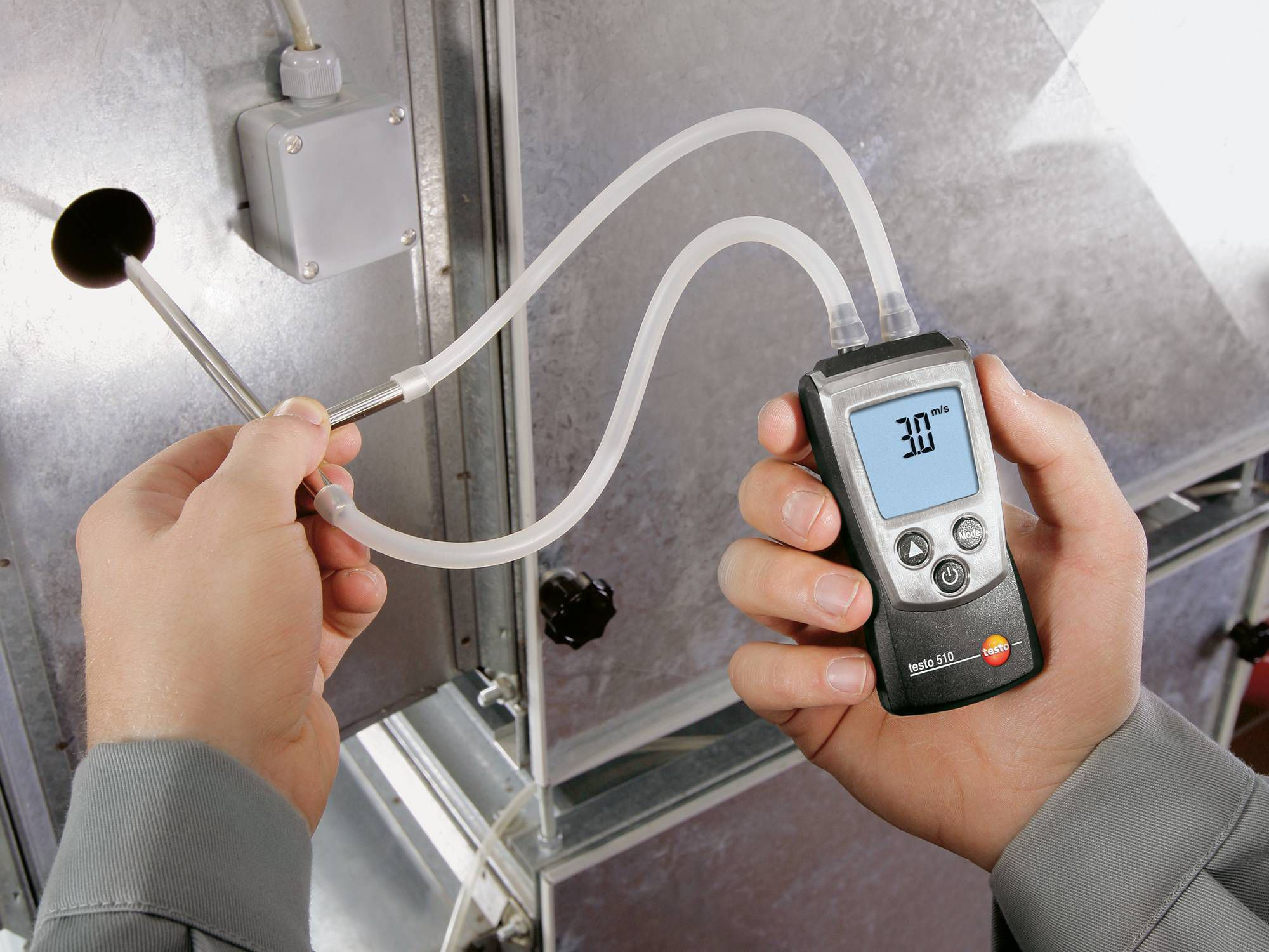 Testo 510 differential pressure measuring instrument