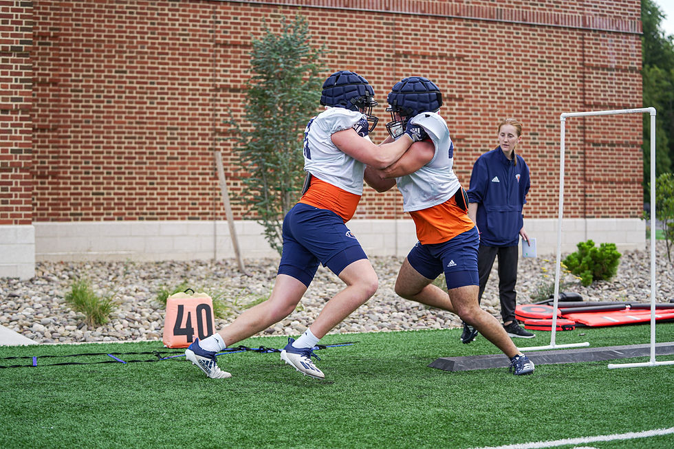 Coach Ashley Cornwell coaching the Bucknell Tight Ends as Interim Tight Ends Coach (2024).