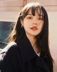 yoon ina (windflower)