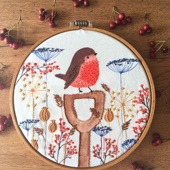 Garden Friend Kit Robin Embroidery Kit. Winter Embroidery design. Cottage garden design to stitch with floral design of seed heads.