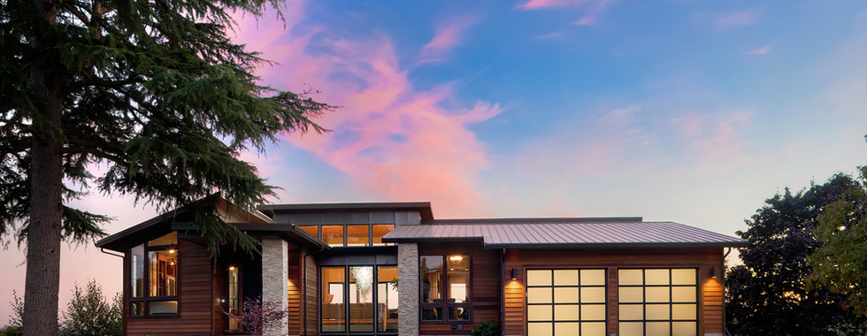 Twilight Photo of Luxury Property