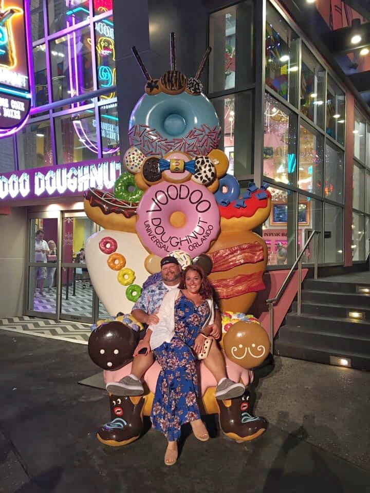 Voodoo Doughnut - Universal CityWalk - Orlando Florida - Didn't Suck