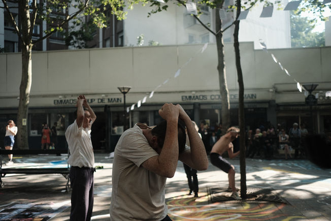 RÊVE ET DÉSILLUSION AU RÊVE GÉNÉRAL - Festival  ET 20 ÉTE 
Performance suite aux ateliers menée au quartier Saint-Blaise