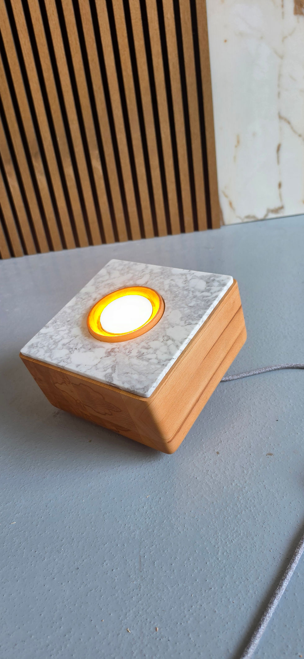 Thumbnail: Cube230La floor spotlight