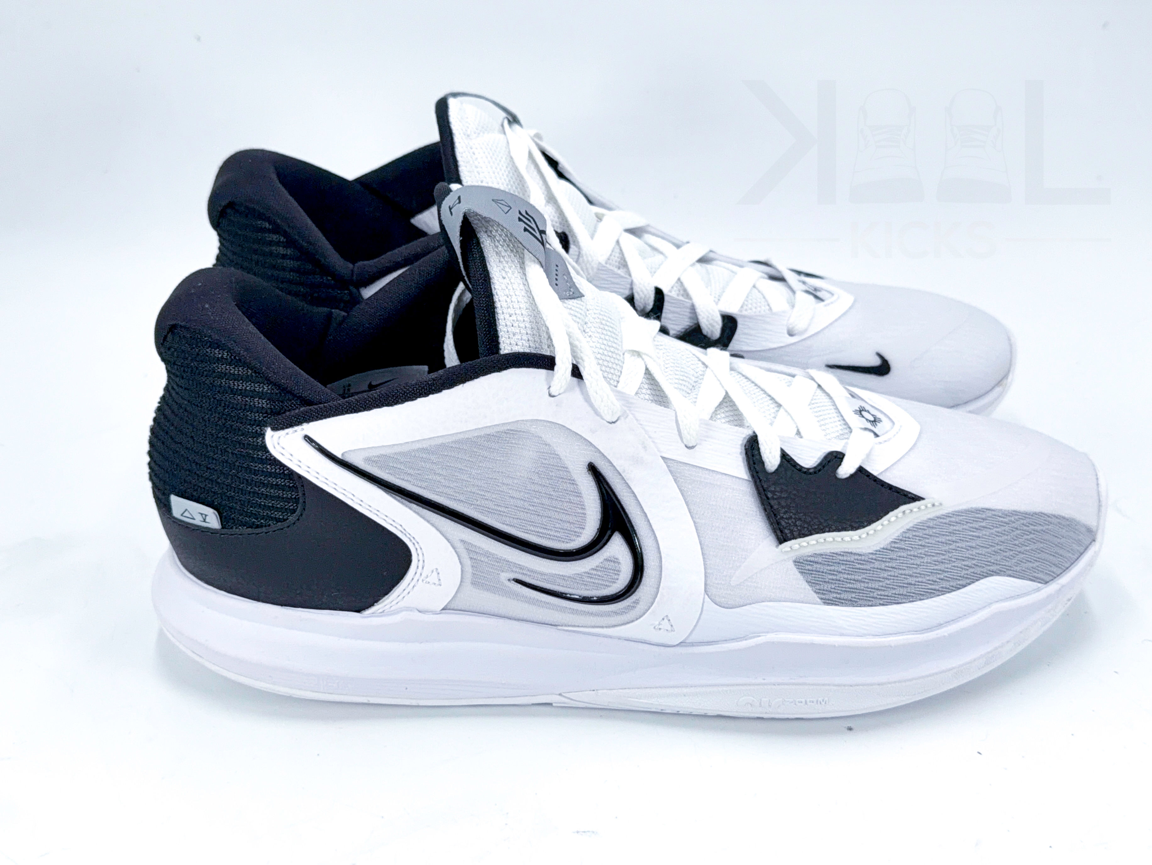 Nike Kyrie Low 5 'White Wolf Grey Black’ 2022 (Size 47.5 NEW)