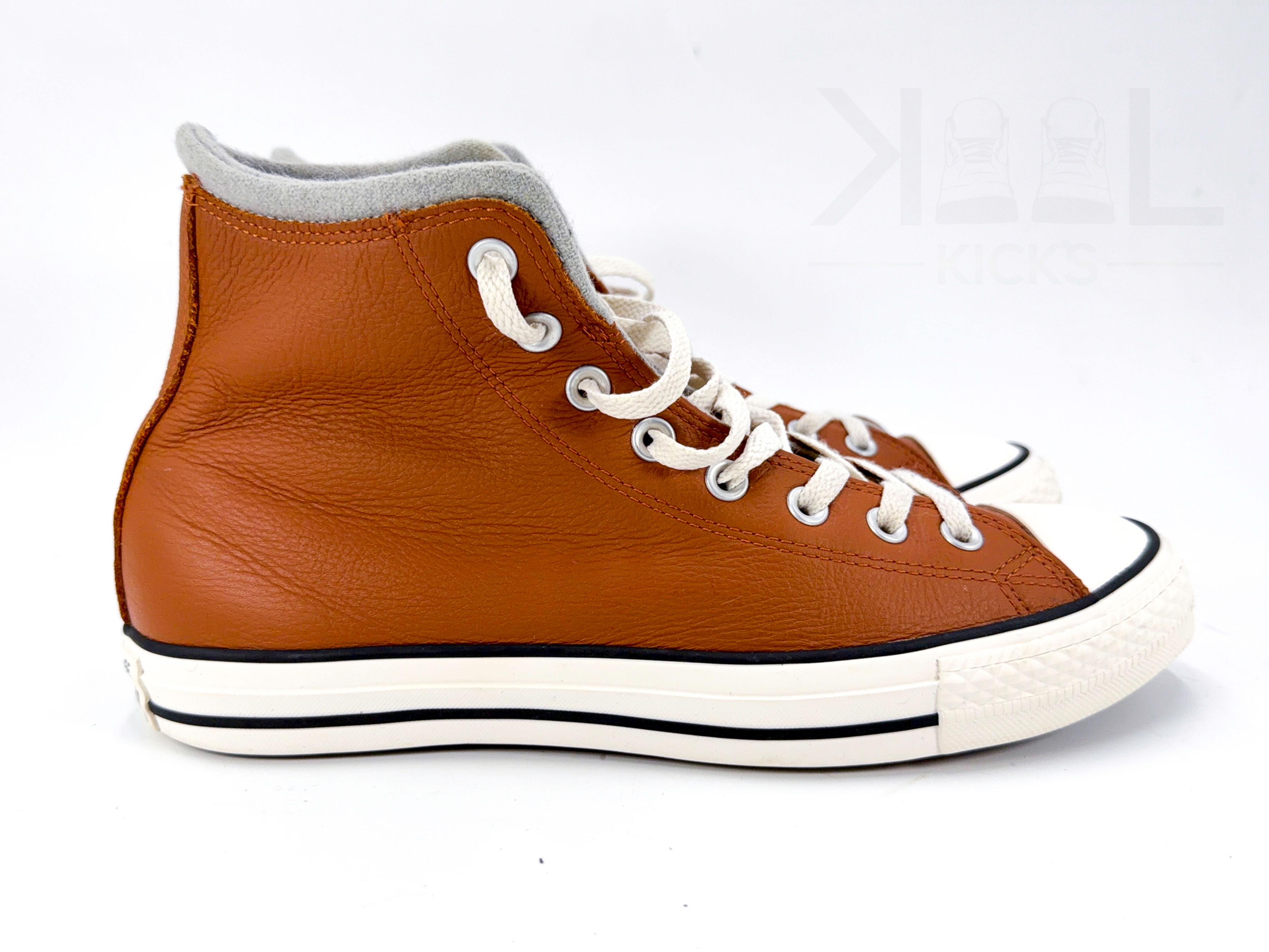 Converse CTAS Winter Essential Beige (Size 42)