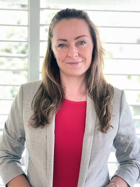 Kate Dunmore Headshot.jpg