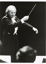 Pittman mid-century american wind bands. Figure 1.jpg
