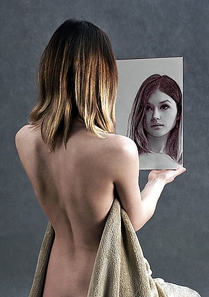 girl-1312899_960_720.jpg