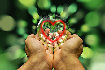 hands-4153925_960_720.jpg