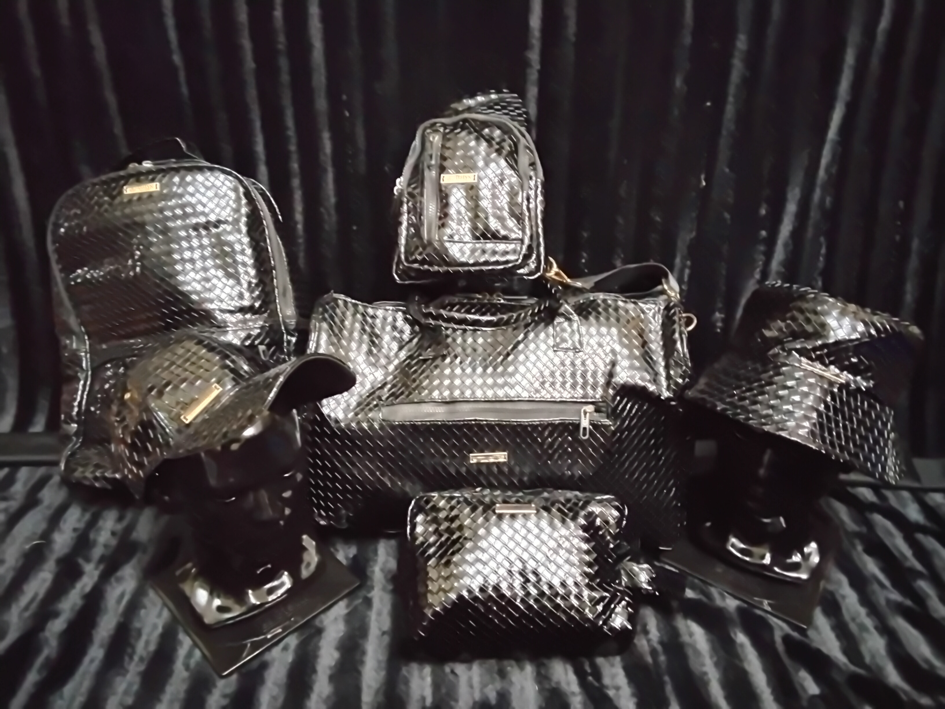 Trilyn Bag Set